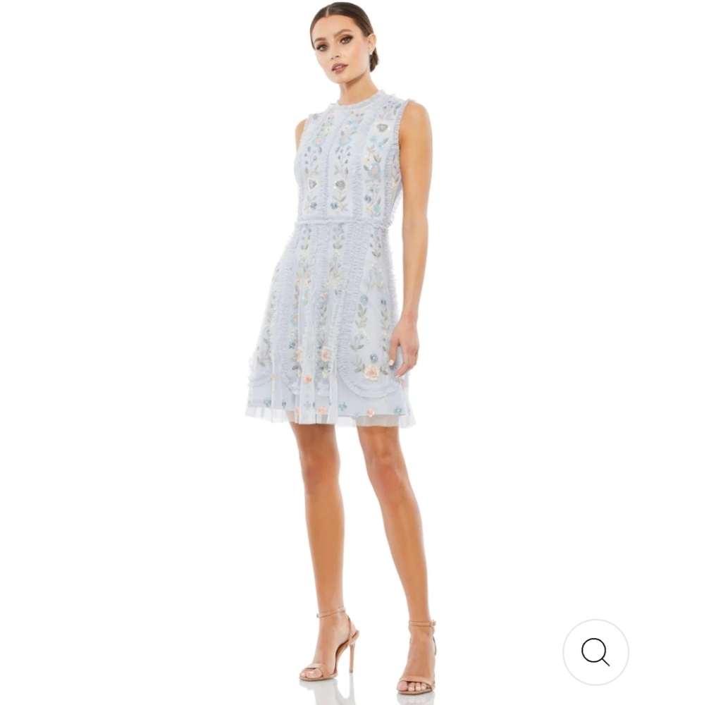 Mac Duggal SLEEVELESS HIGH NECK EMBROIDERED MINI DRESS size 12 NWT